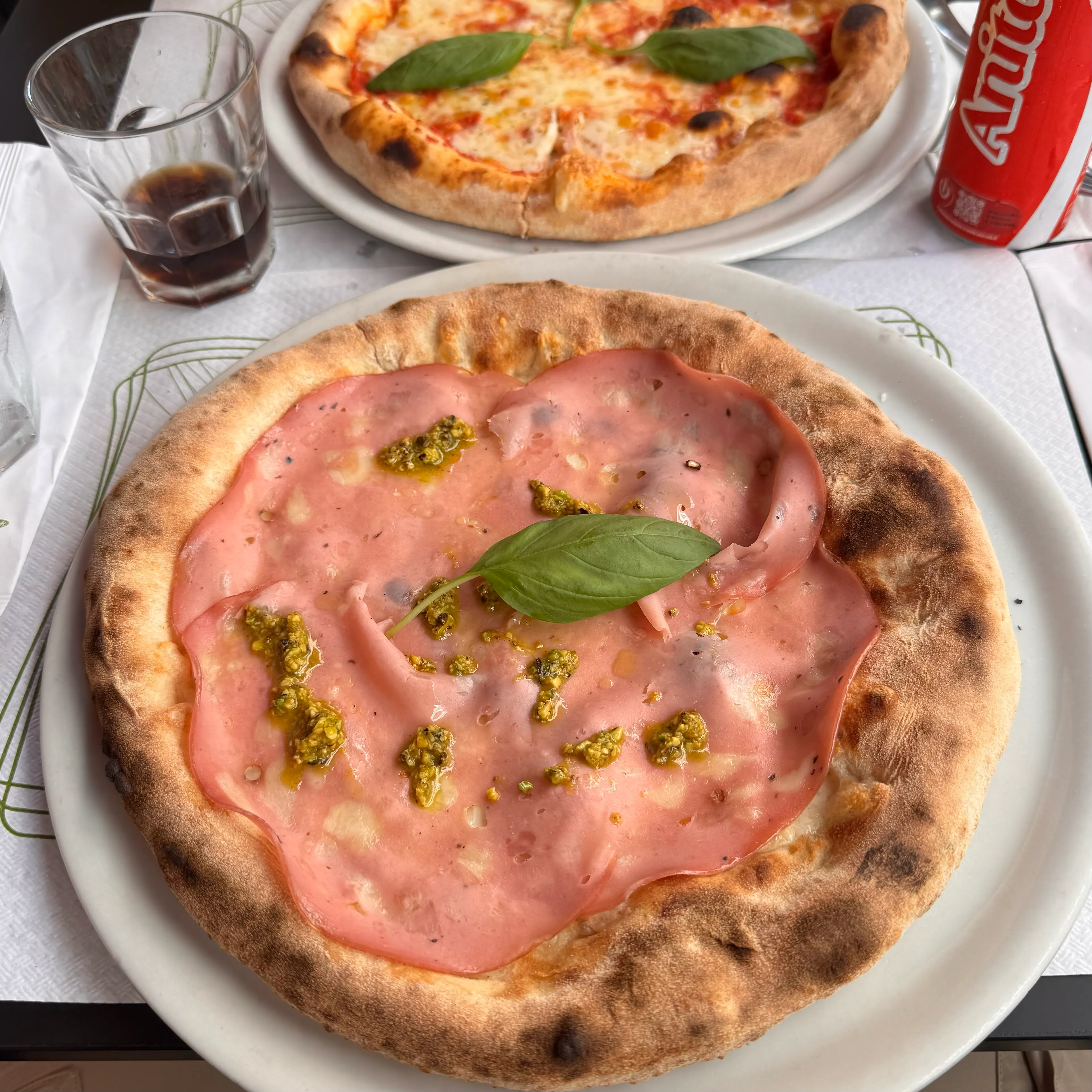 Mortadella-Pizza
